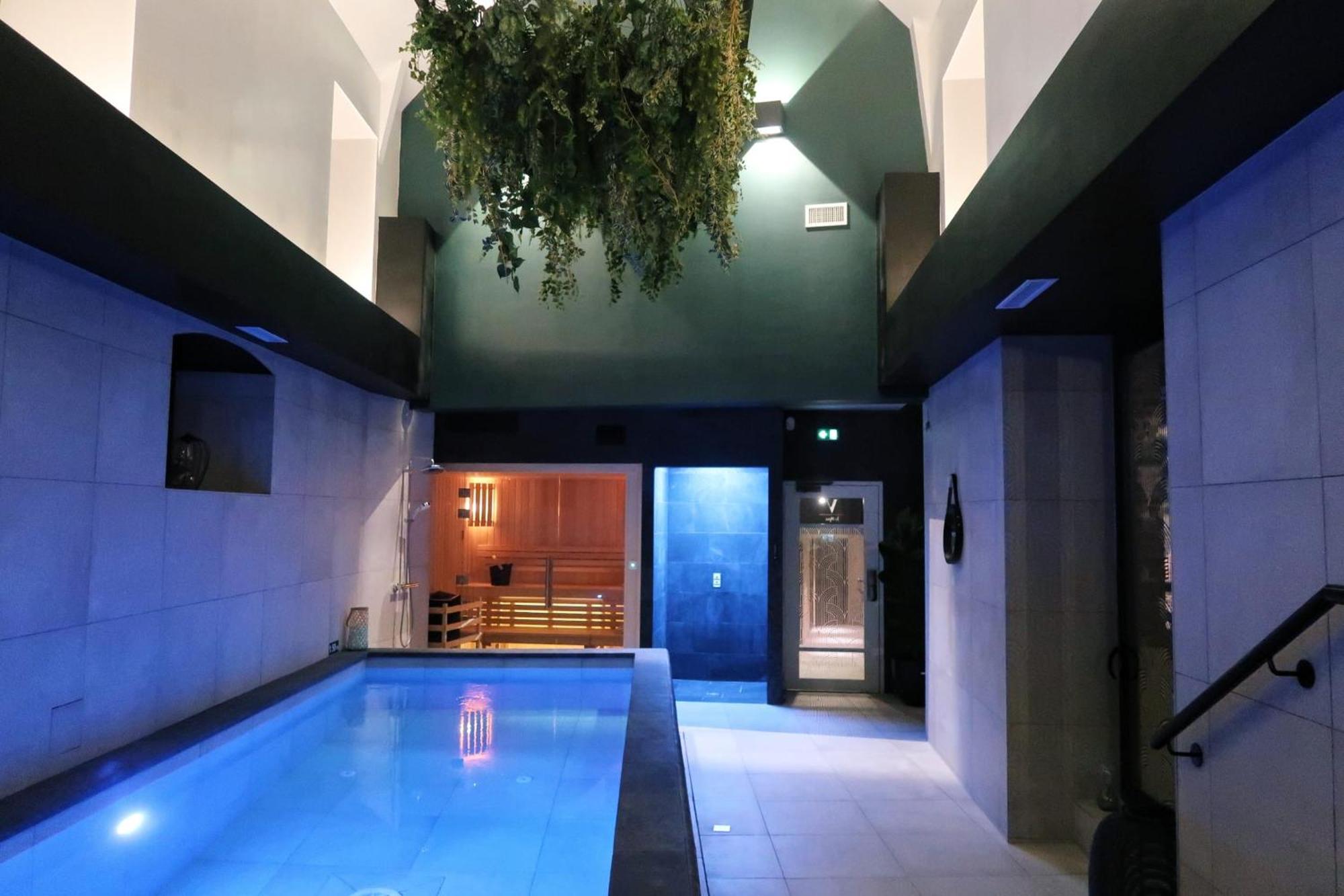 Brit Hotel Les Voyageurs ลูดิแอค ภายนอก รูปภาพ