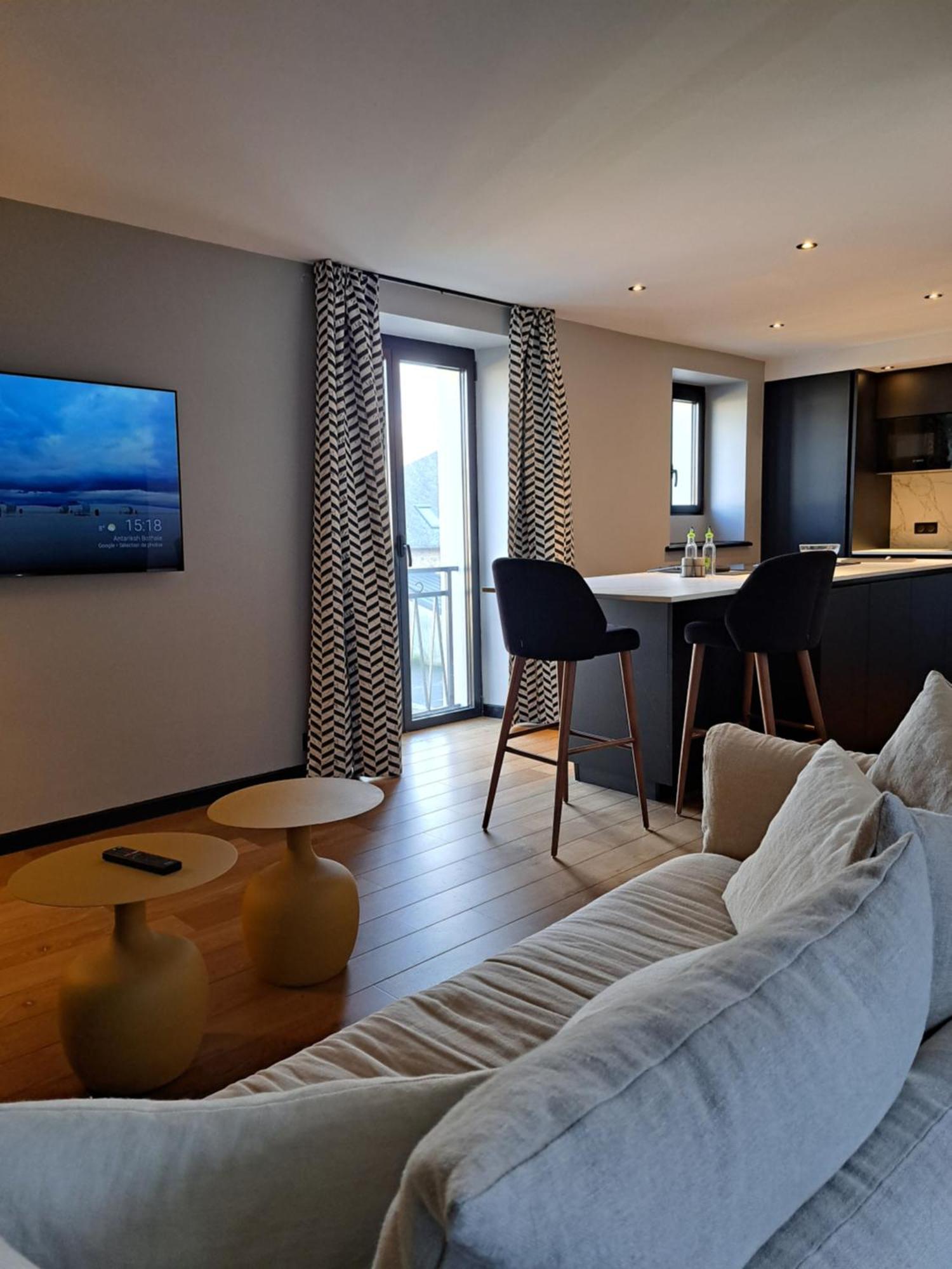 Brit Hotel Les Voyageurs ลูดิแอค ภายนอก รูปภาพ
